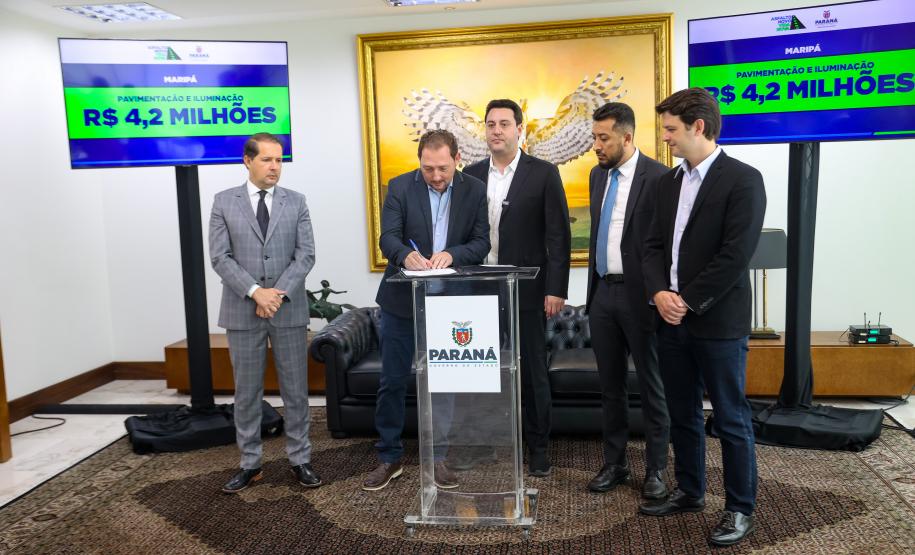 Asfalto Novo, Vida Nova: governador libera R$ 45,3 milhões para 11 municípios