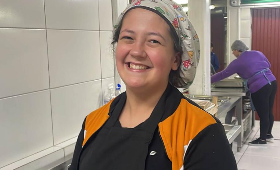 Merenda escolar: rede estadual serve três refeições por dia e produtos da agricultura familiar