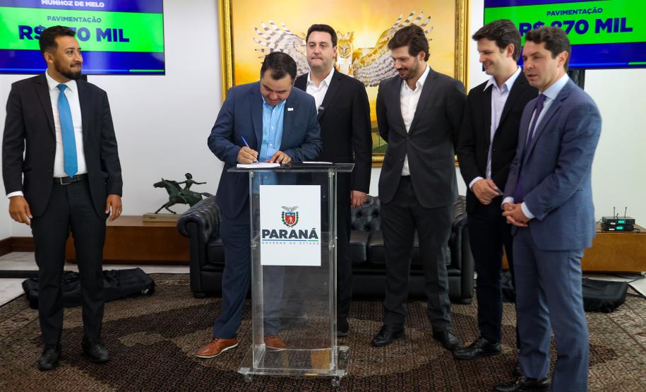 Asfalto Novo, Vida Nova: governador libera R$ 45,3 milhões para 11 municípios