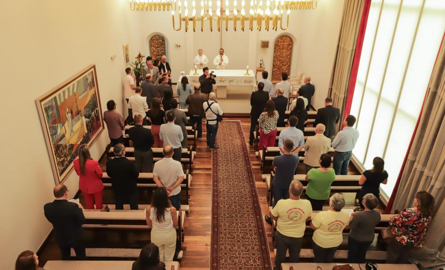 Palácio Iguaçu recebe imagem peregrina de Nossa Senhora do Rocio, Padroeira do Paraná