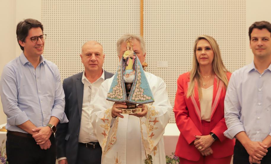 Palácio Iguaçu recebe imagem peregrina de Nossa Senhora do Rocio, Padroeira do Paraná