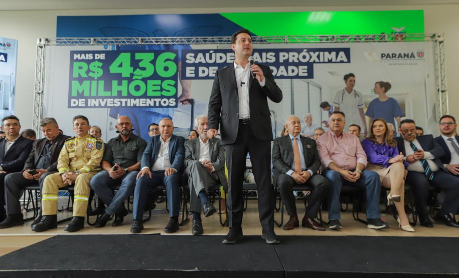Governador libera mais R$ 403 milhões para a saúde e entrega novos carros e ambulâncias