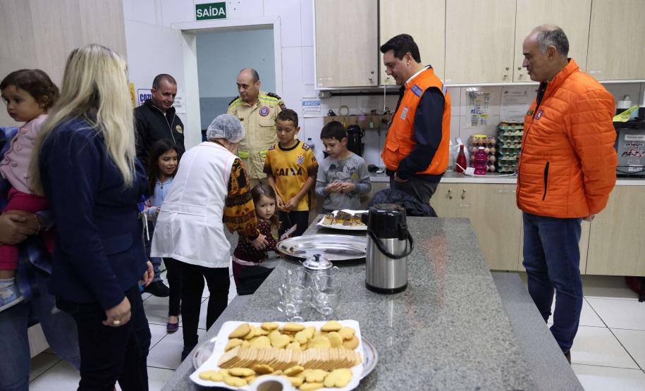 Governador visita São Mateus do Sul, uma das cidades mais afetadas pelas chuvas