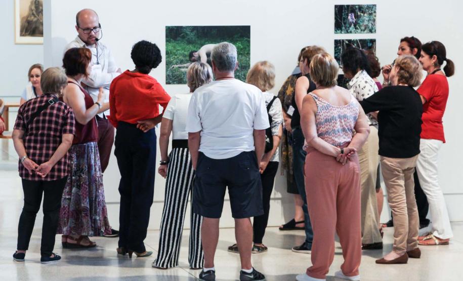 Teatro solidário, oficinas e atividades gratuitas são os destaques da agenda cultural