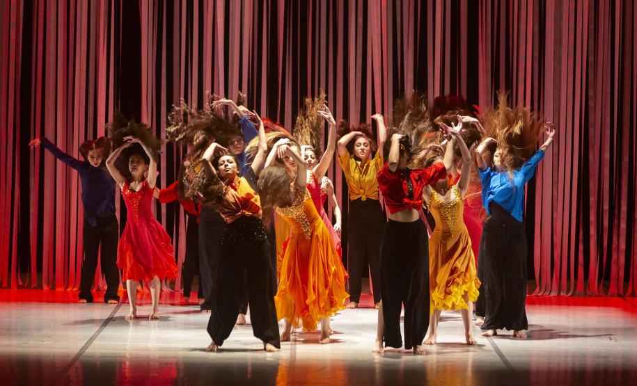 Teatro solidário, oficinas e atividades gratuitas são os destaques da agenda cultural