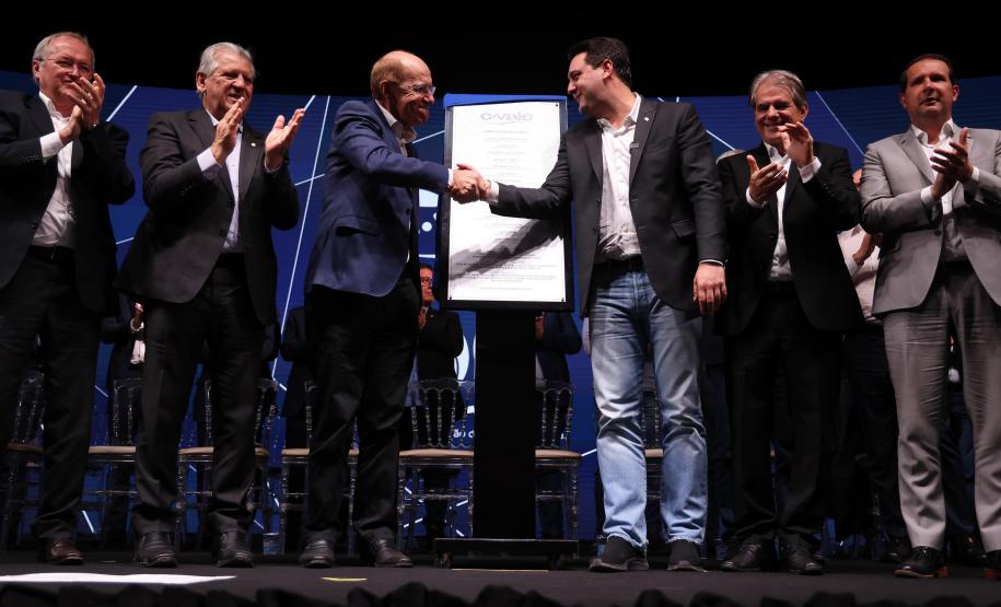 Governo do Estado firma convênio com C.Vale e Palotina para obra de contorno viário