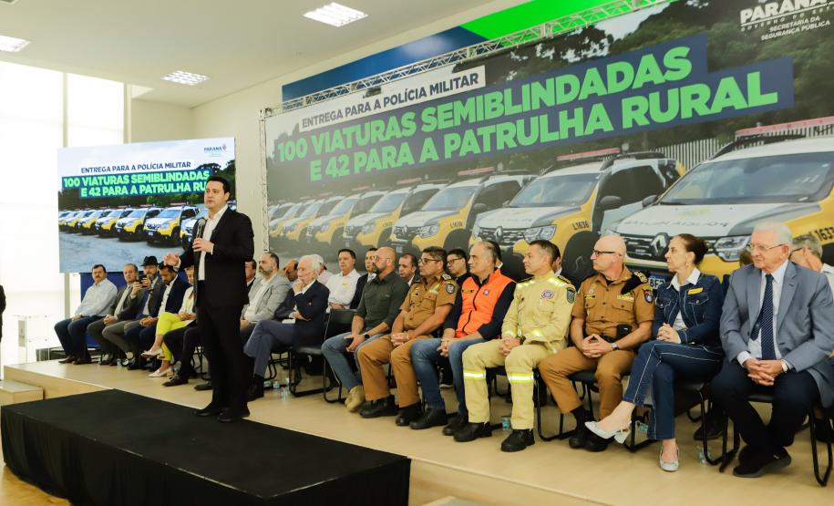 Governador entrega 142 novas viaturas para a Polícia Militar e caminhões para Defesa Civil