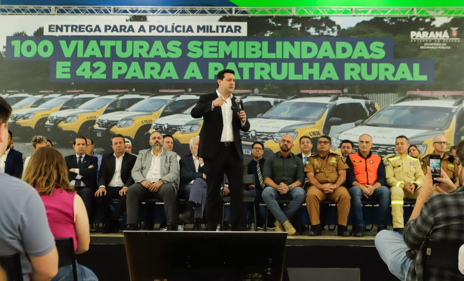 Governador entrega 142 novas viaturas para a Polícia Militar e caminhões para Defesa Civil