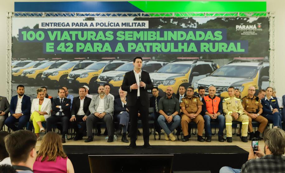 Governador entrega 142 novas viaturas para a Polícia Militar e caminhões para Defesa Civil