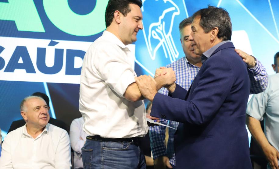 Governador anuncia R$ 1 bilhão para fortalecer a saúde no Paraná