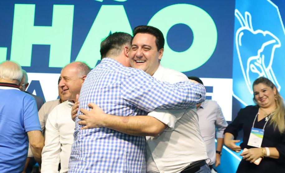 Governador anuncia R$ 1 bilhão para fortalecer a saúde no Paraná