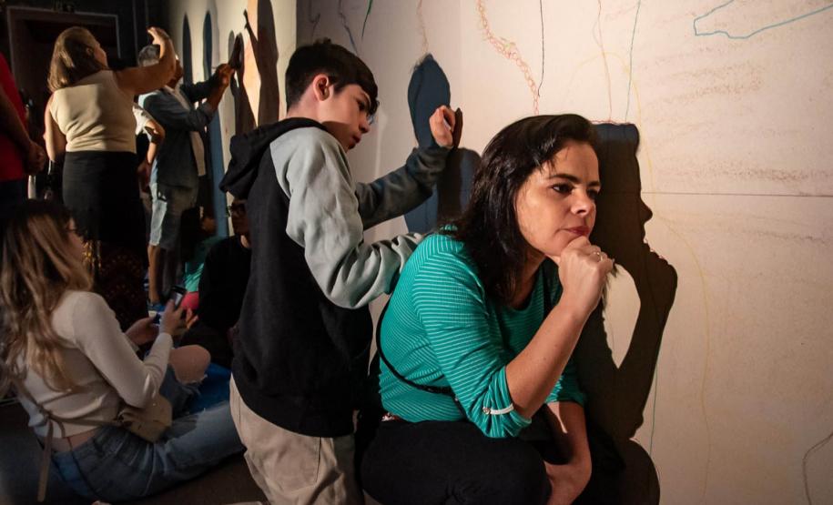 “O Quebra-Nozes” e nova exposição no Alfredo Andersen marcam a agenda cultural