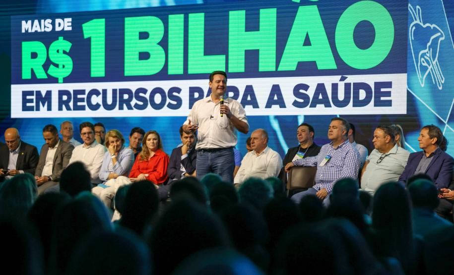 Governador anuncia R$ 1 bilhão para fortalecer a saúde no Paraná