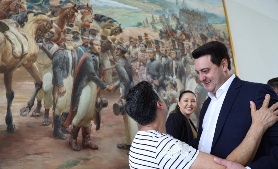 Com ganhos salariais, Governo propõe valorização para os funcionários da educação básica