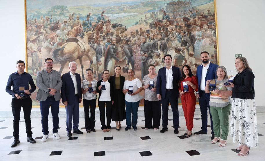 Com ganhos salariais, Governo propõe valorização para os funcionários da educação básica