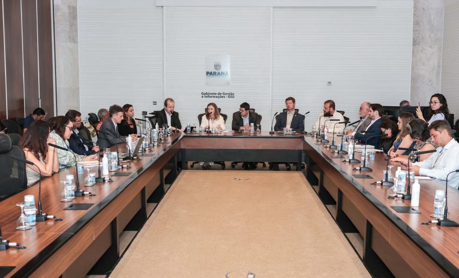 Renião no GGI sobre Violência contra as mulheres.