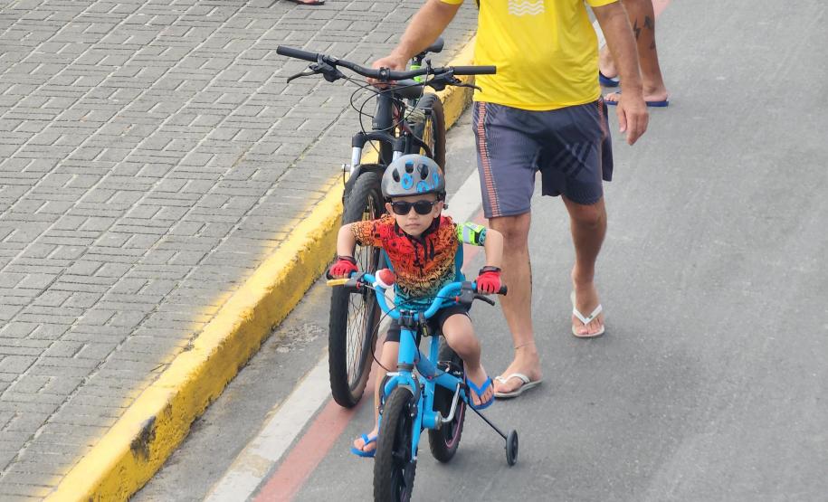 Passeio ciclístico é opção de exercício e lazer dentro do Verão Maior Paraná