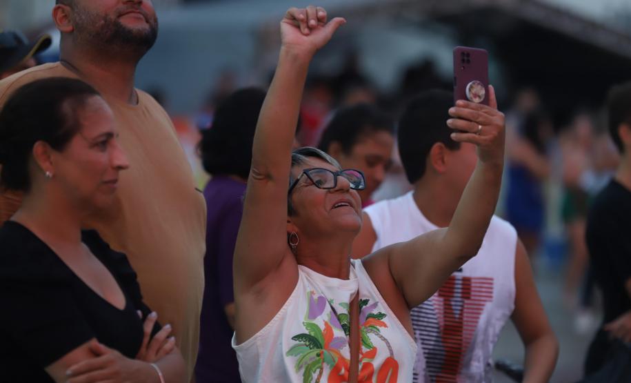 Segunda semana de shows nas praias termina com muito sertanejo para 110 mil pessoas