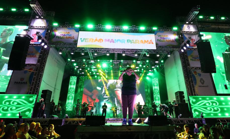 Segunda semana de shows nas praias termina com muito sertanejo para 110 mil pessoas