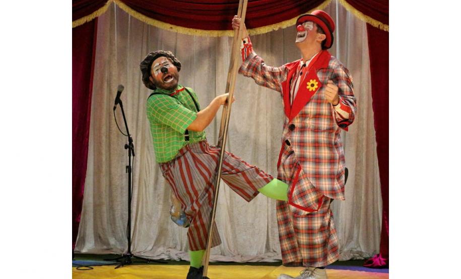 Atrações circenses entram em cena no Verão Maior Paraná a partir desta semana