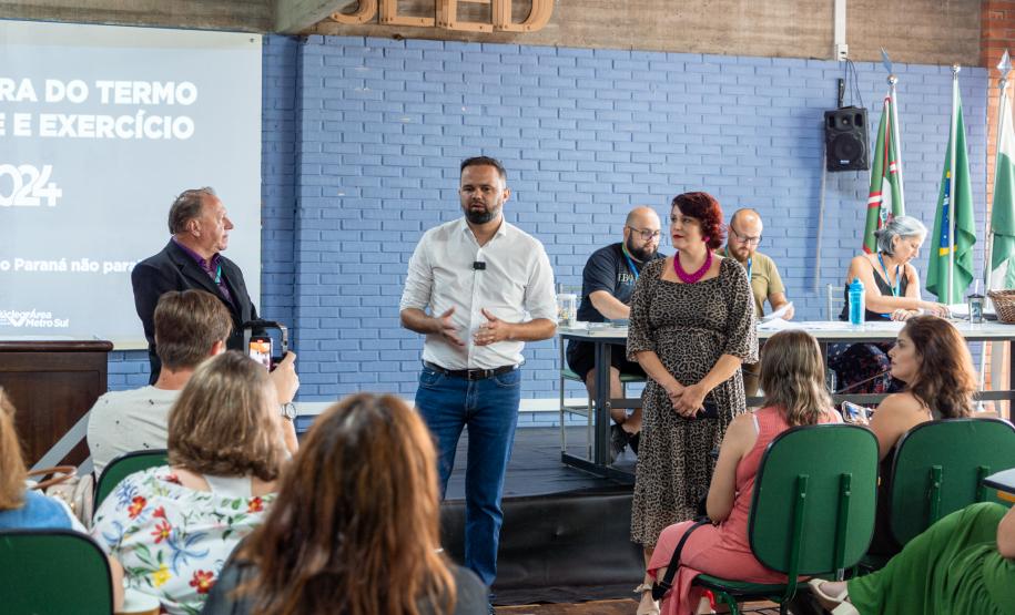 1.195 professores e pedagogos começam a tomar posse para reforçar educação do Paraná