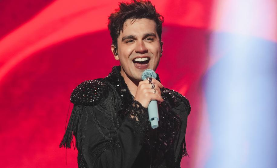 Luan Santana e É o Tchan abrem final de semana musical do Verão Maior Paraná nesta sexta