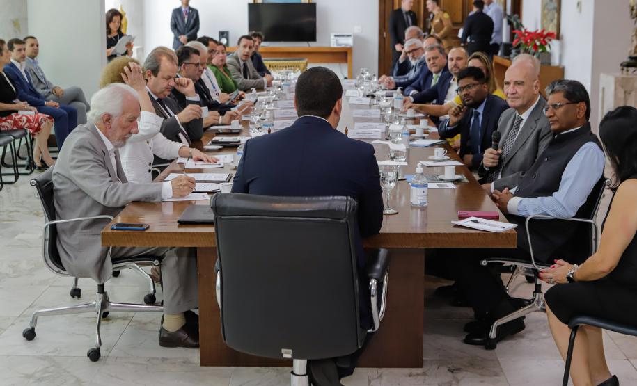 Paraná quer ampliar parceria com a Índia na área de tecnologia