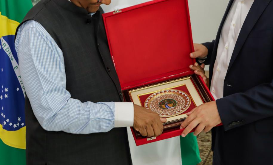 Paraná quer ampliar parceria com a Índia na área de tecnologia