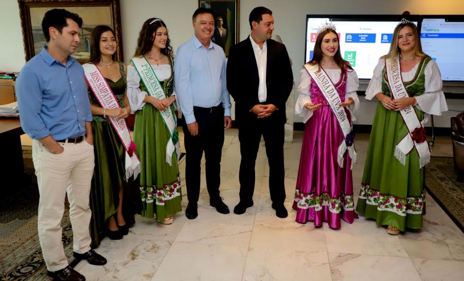 Governador destaca a importância da Festa da Uva de Colombo no calendário turístico