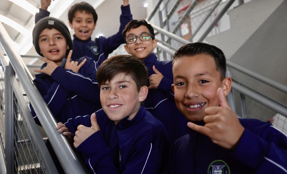 Estado investe R$ 1,3 bilhão em obras nas escolas e coloca ponto final nas salas de madeira