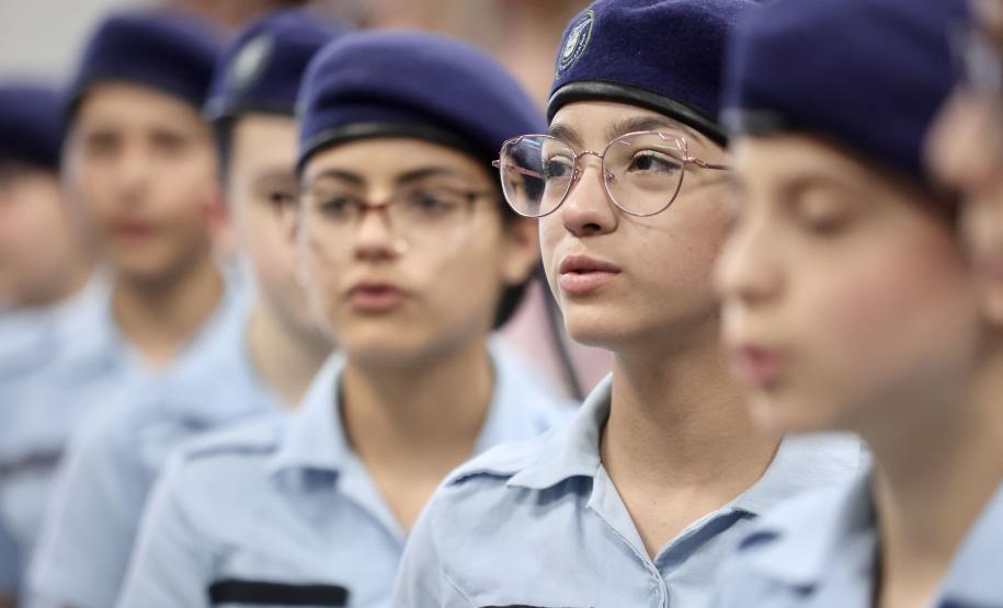 Estado investe R$ 1,3 bilhão em obras nas escolas e coloca ponto final nas salas de madeira