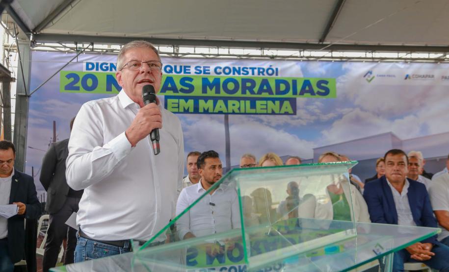 Com subsídio do Estado, 20 famílias de Marilena recebem as chaves da casa própria