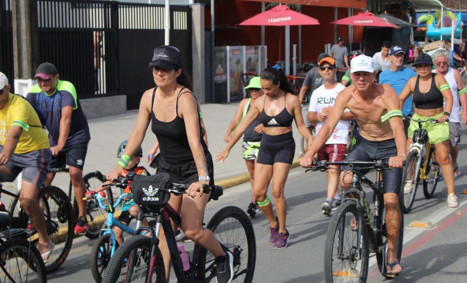 Passeio ciclístico é opção de exercício e lazer dentro do Verão Maior Paraná