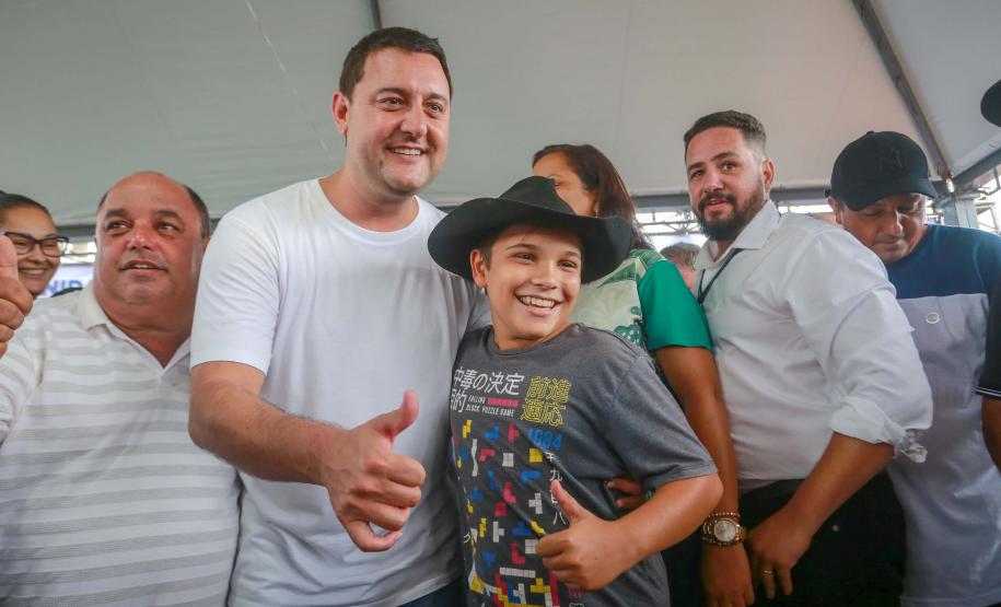 Com subsídio do Estado, 20 famílias de Marilena recebem as chaves da casa própria