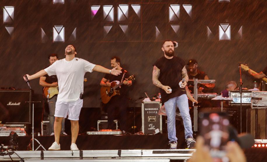 Segunda semana de shows nas praias termina com muito sertanejo para 110 mil pessoas