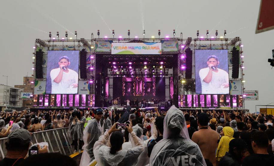 Segunda semana de shows nas praias termina com muito sertanejo para 110 mil pessoas