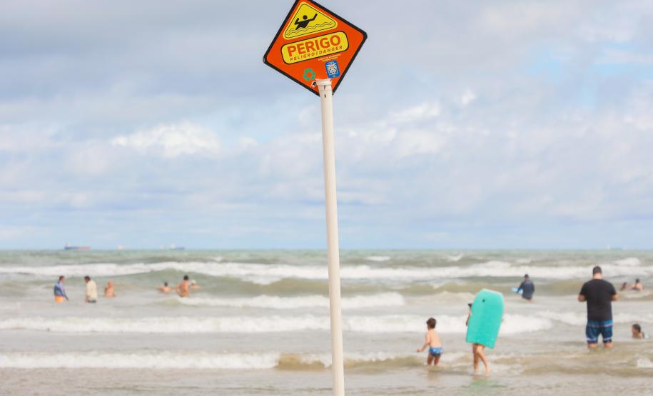 Mil pulseirinhas de identificação foram distribuídas por dia no Litoral desde o início do verão