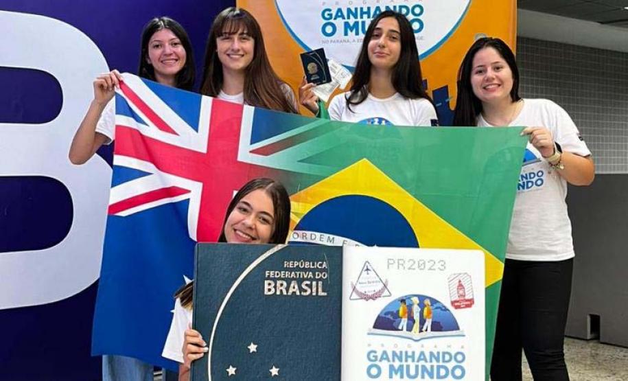 Ganhando o Mundo: 54 alunos da rede estadual embarcam para intercâmbio na Austrália