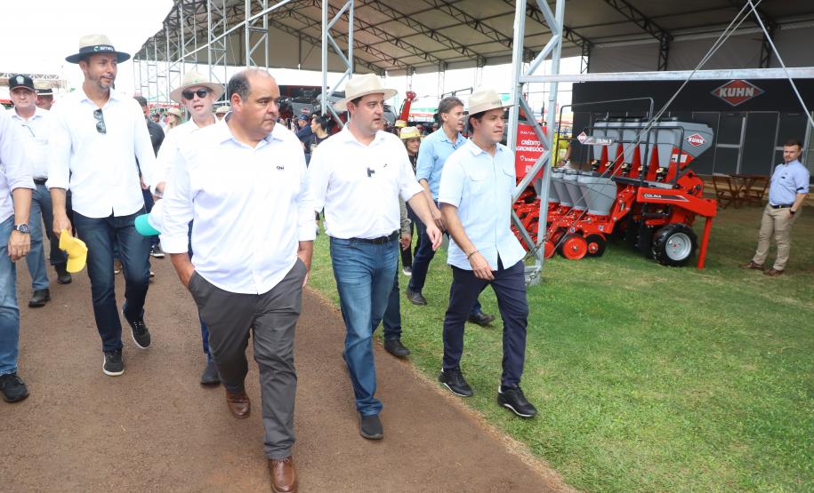 Agronegócio puxa bons números da economia, afirma Ratinho Junior no Show Rural