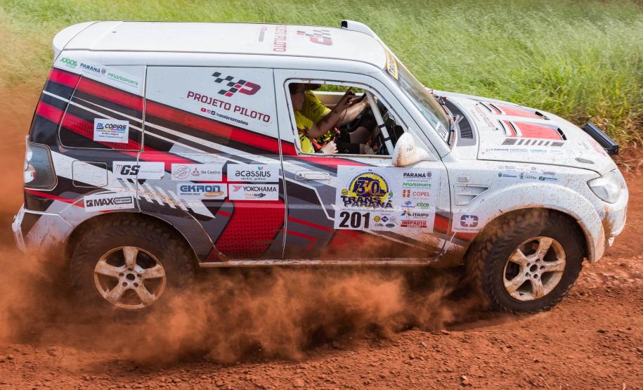 30º Rally Transparaná chega a Castro; prova que tem Curitiba como destino será nesta sexta