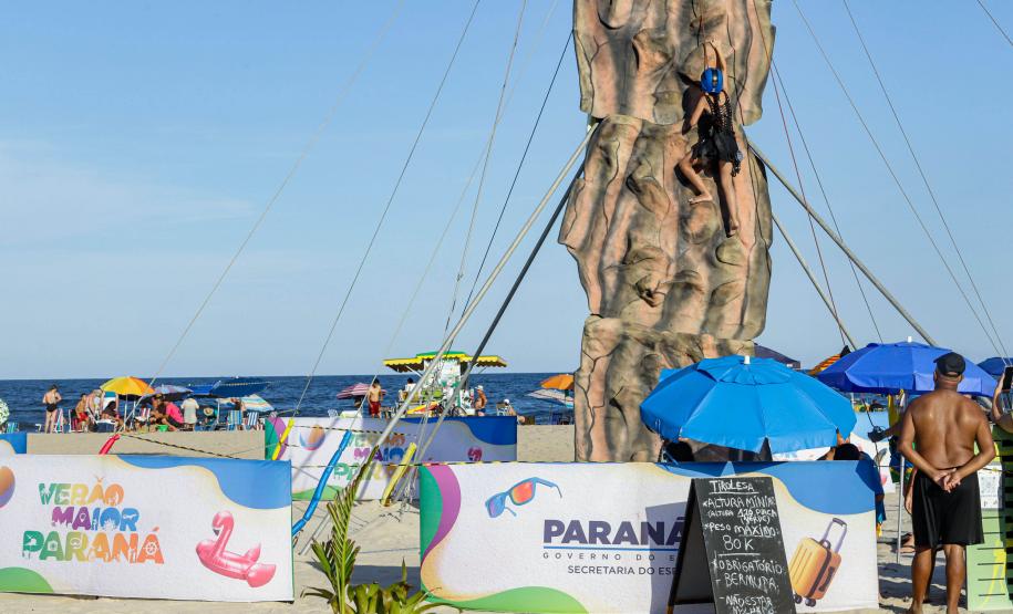 Natação em águas abertas, surf e pesca com caiaques agitam o Litoral no fim de semana