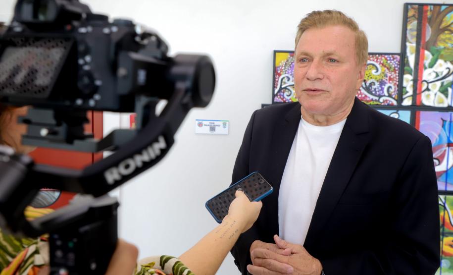 Governador Carlos Massa Ratinho Jr Assina maior piso salarial do Brasil.