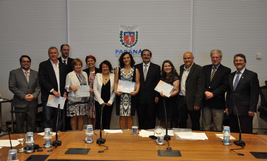 Com 3,9 mil professoras, mulheres são maioria nas universidades estaduais