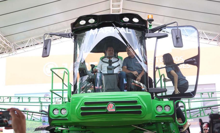 Agronegócio puxa bons números da economia, afirma Ratinho Junior no Show Rural