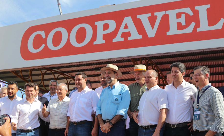 Agronegócio puxa bons números da economia, afirma Ratinho Junior no Show Rural