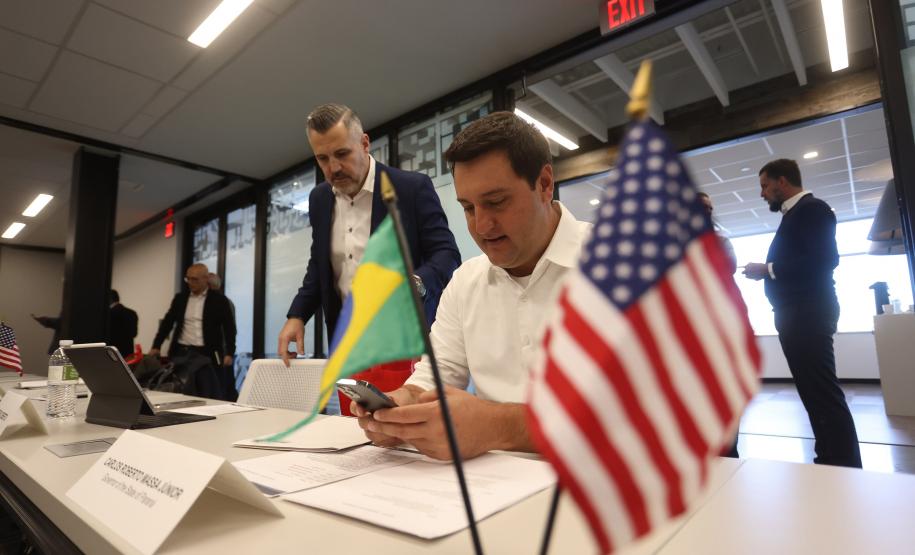 Governo do Paraná busca novas tecnologias em irrigação para agricultura no Nebraska