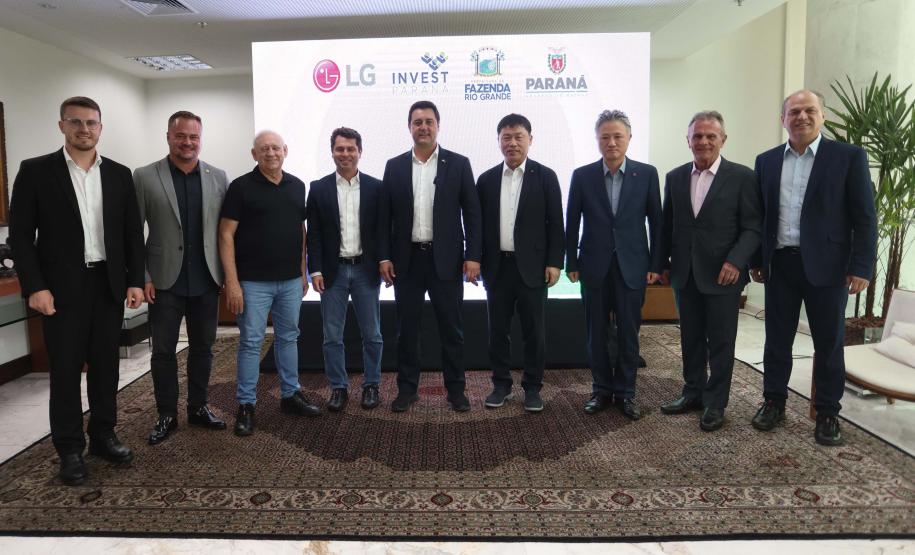 Paraná firma acordo com a LG para receber nova fábrica no Brasil
