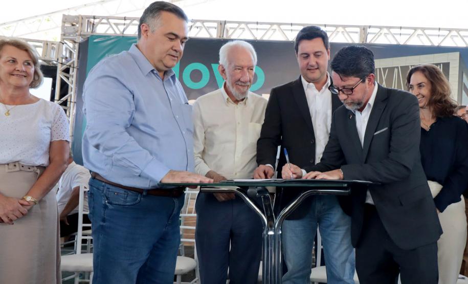 O governador Carlos Massa Ratinho Junior anuncia nesta quarta-feira (13) a liberação de R$ 60 milhões e o lançamento da pedra fundamental para a construção do novo hospital municipal de São José dos Pinhais, na Região Metropolitana de Curitiba.