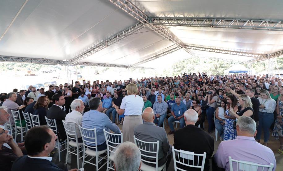 O governador Carlos Massa Ratinho Junior anuncia nesta quarta-feira (13) a liberação de R$ 60 milhões e o lançamento da pedra fundamental para a construção do novo hospital municipal de São José dos Pinhais, na Região Metropolitana de Curitiba.