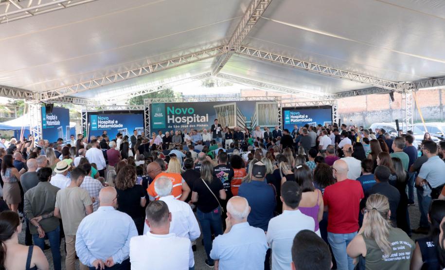 O governador Carlos Massa Ratinho Junior anuncia nesta quarta-feira (13) a liberação de R$ 60 milhões e o lançamento da pedra fundamental para a construção do novo hospital municipal de São José dos Pinhais, na Região Metropolitana de Curitiba.